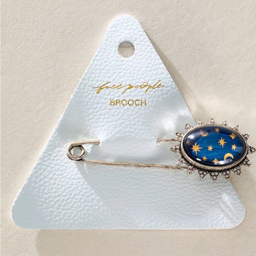Free People Clydesdale Brooch